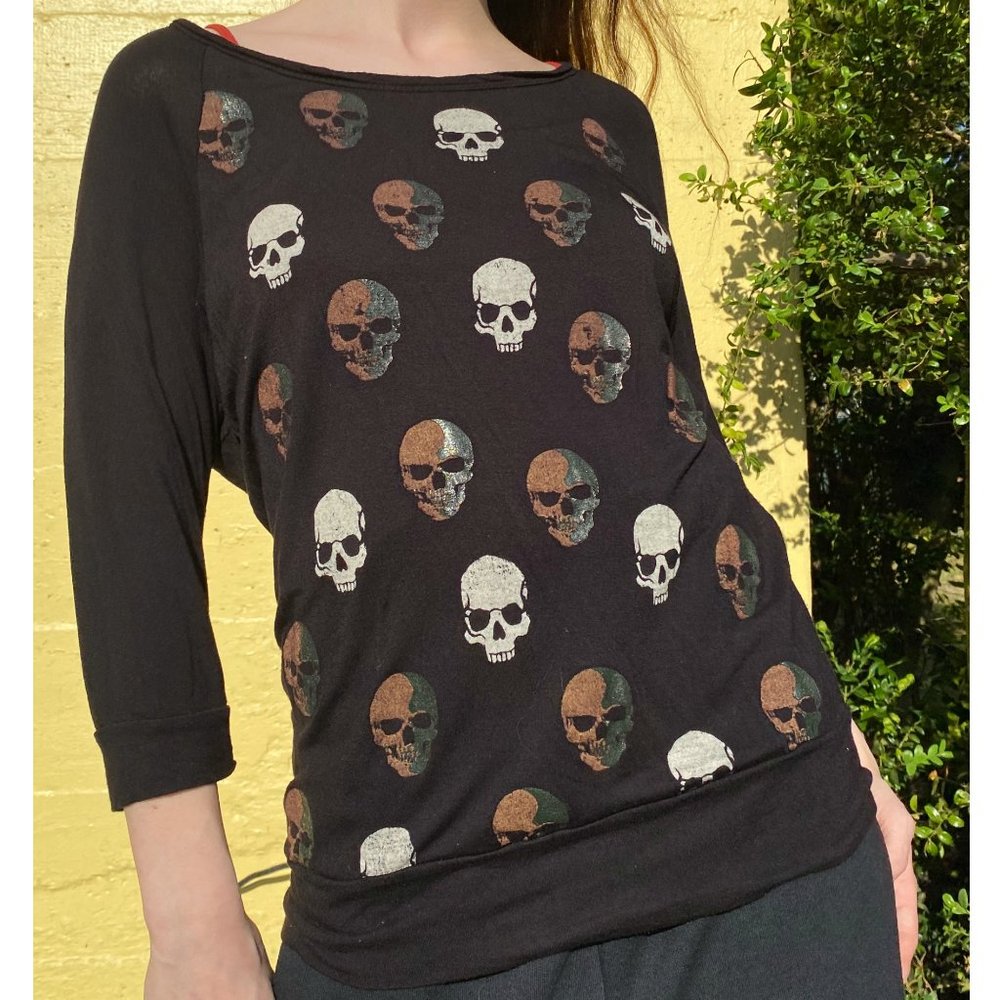 Wet Seal Skulls Women's Top